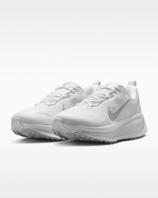 Nike Vomero 18